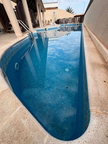 7 sovrum Villa till salu i Puerto del Rosario med pool garage - 850 000 € (Ref: 8654167)