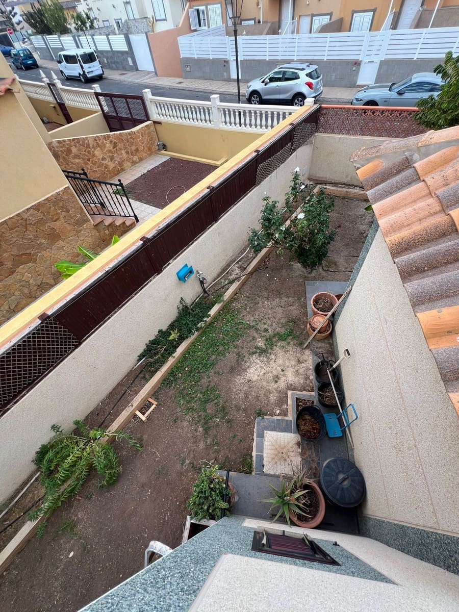 7 soveværelse Villa til salg i Puerto del Rosario med swimmingpool garage - € 850.000 (Ref: 8654167)