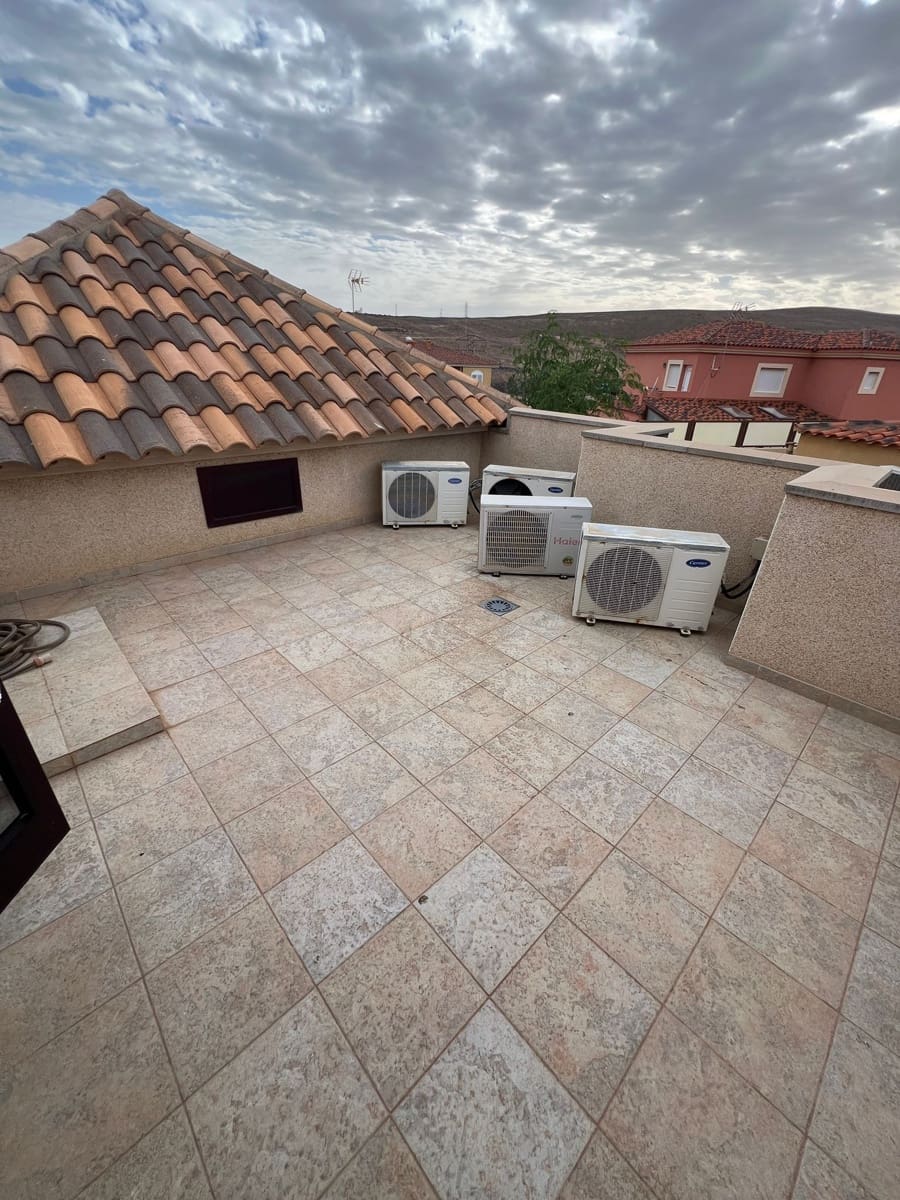 7 soveværelse Villa til salg i Puerto del Rosario med swimmingpool garage - € 850.000 (Ref: 8654167)