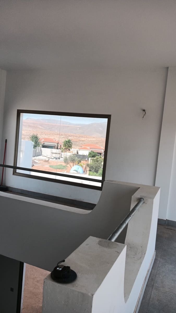 4 bedroom Villa for sale in Triquivijate with garage - € 590,000 (Ref: 8656546)