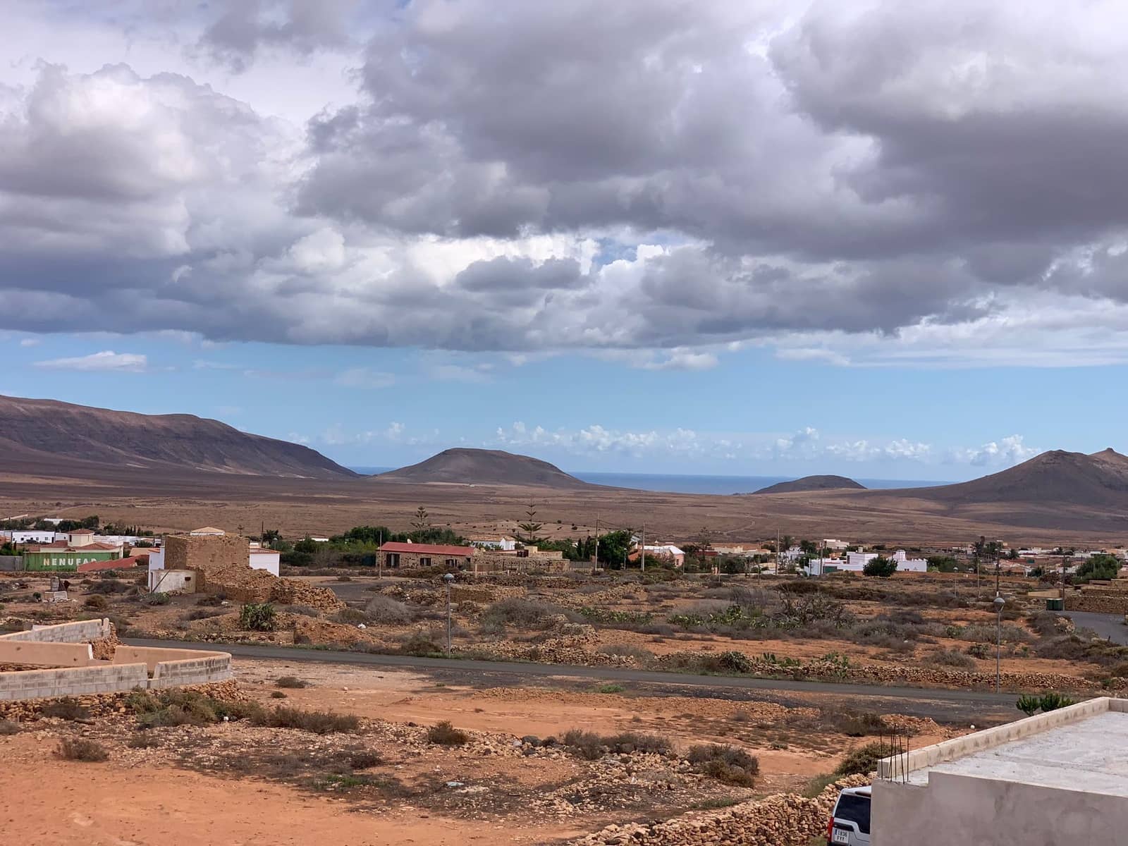 4 bedroom Villa for sale in Triquivijate with garage - € 590,000 (Ref: 8656546)