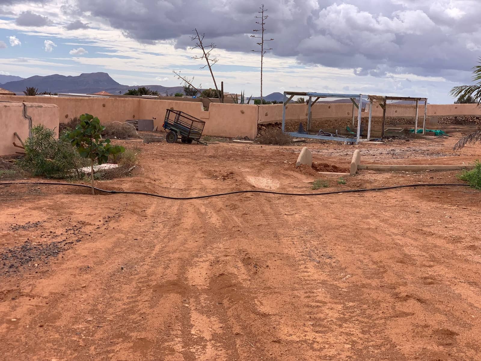 4 bedroom Villa for sale in Triquivijate with garage - € 590,000 (Ref: 8656546)