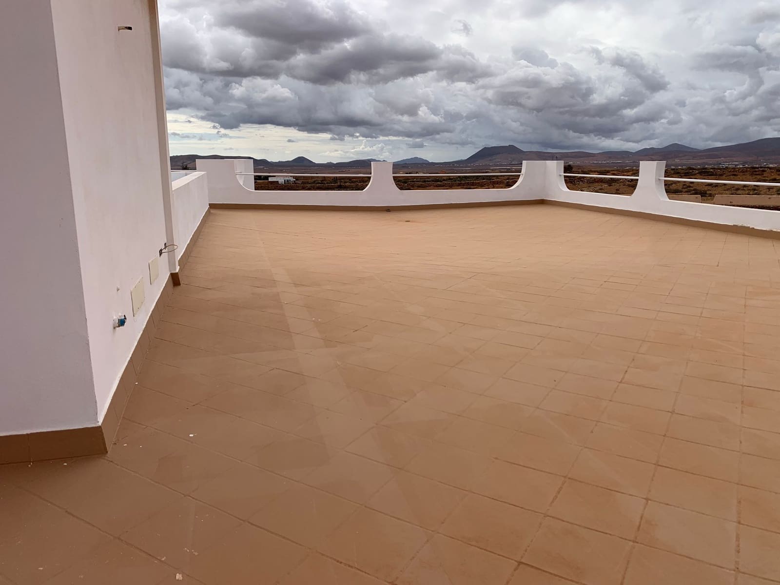 4 bedroom Villa for sale in Triquivijate with garage - € 590,000 (Ref: 8656546)