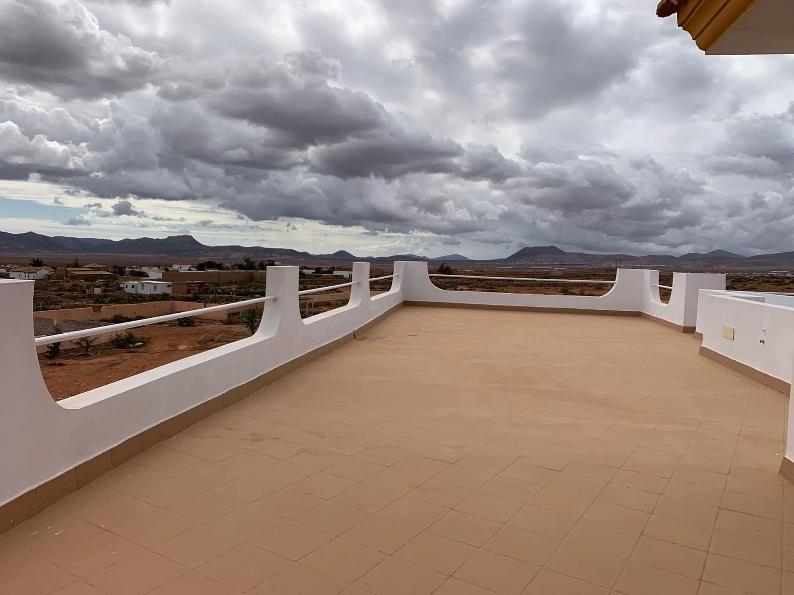 4 bedroom Villa for sale in Triquivijate with garage - € 590,000 (Ref: 8656546)