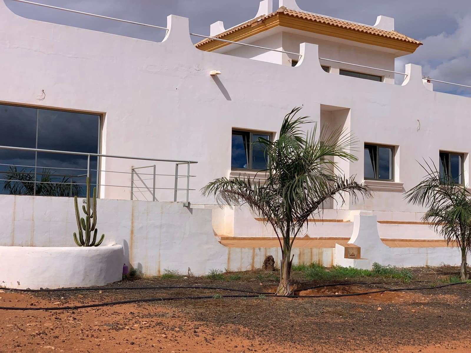 4 bedroom Villa for sale in Triquivijate with garage - € 590,000 (Ref: 8656546)