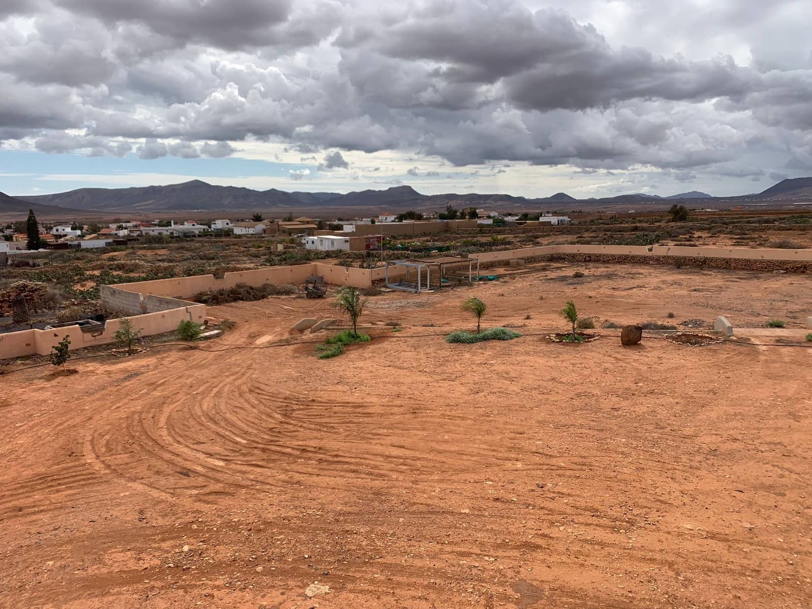 4 bedroom Villa for sale in Triquivijate with garage - € 590,000 (Ref: 8656546)