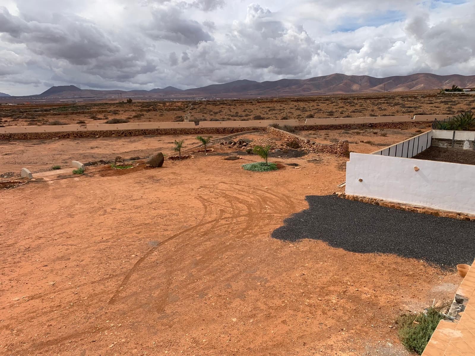 4 bedroom Villa for sale in Triquivijate with garage - € 590,000 (Ref: 8656546)