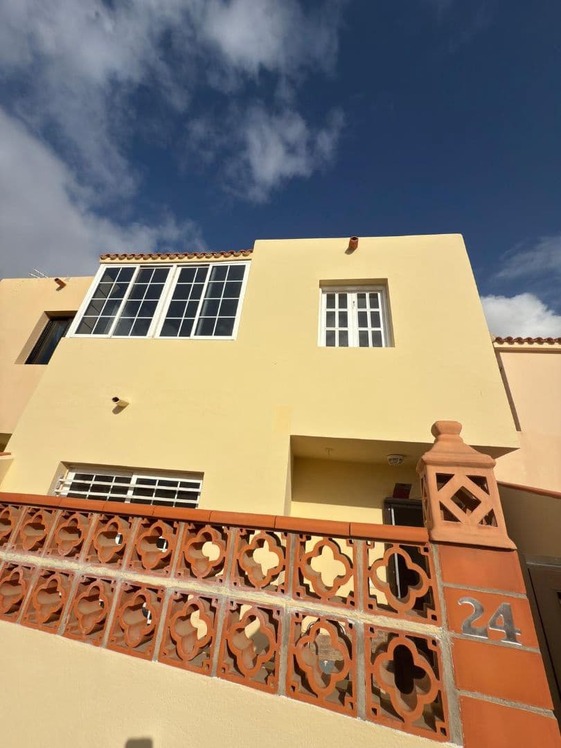 3 soveværelse Lejlighed til salg i Antigua med swimmingpool - € 249.000 (Ref: 8949424)