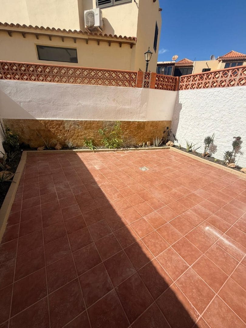 3 soveværelse Lejlighed til salg i Antigua med swimmingpool - € 249.000 (Ref: 8949424)