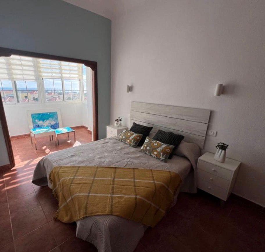 Apartamento de 3 habitaciones en Antigua en venta con piscina - 257.000 € (Ref: 8949424)
