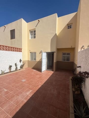 3 soverom Leilighet til salgs i Antigua med svømmebasseng - € 257 000 (Ref: 8949424)