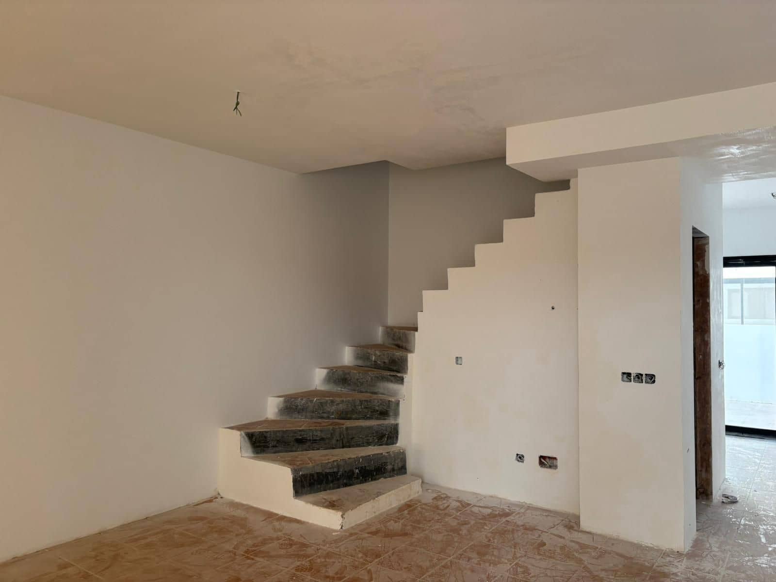 3 slaapkamer Halfvrijstaande villa te koop in La Oliva met garage - € 230.000 (Ref: 9076688)