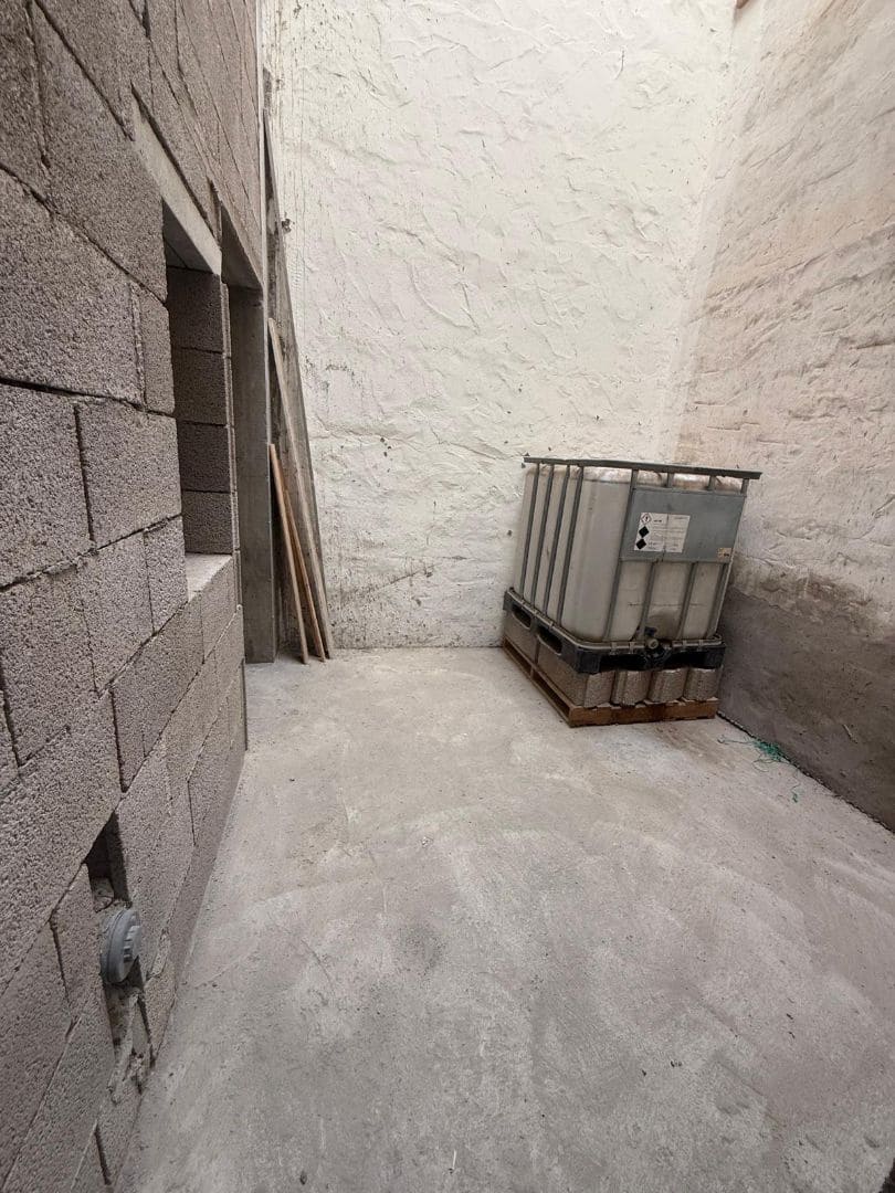 4 bedroom Apartment for sale in Puerto del Rosario - € 200,000 (Ref: 9308737)