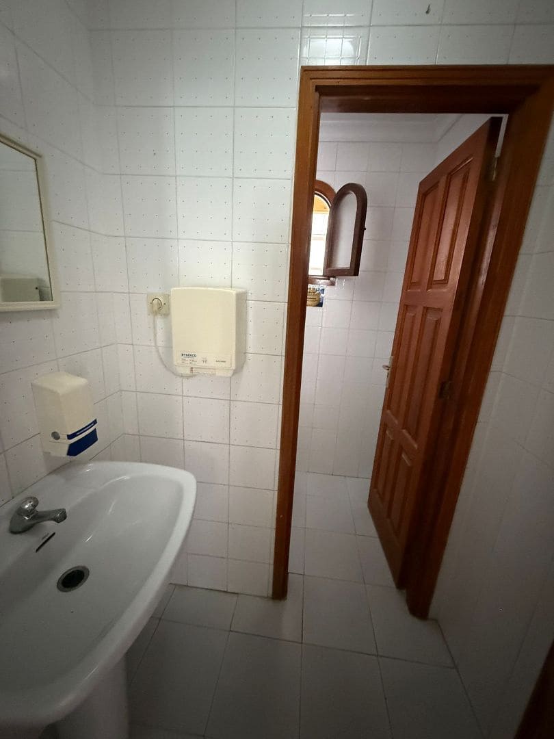 Kommersiell til salgs i La Oliva - € 450 000 (Ref: 9360986)