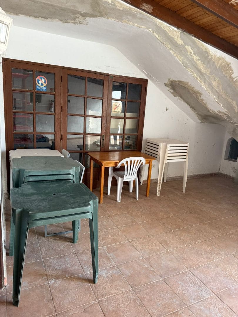 Kommersiell til salgs i La Oliva - € 450 000 (Ref: 9360986)