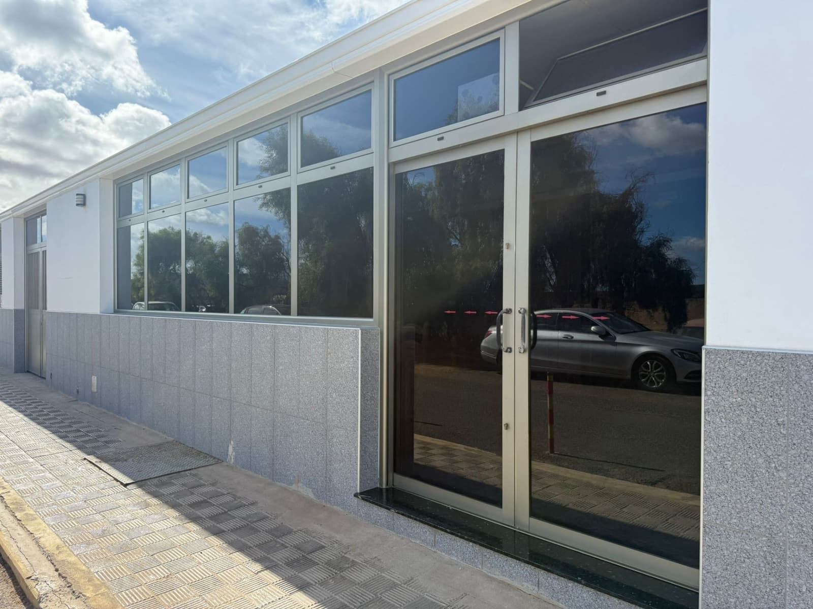 Kommersiell til salgs i La Oliva - € 450 000 (Ref: 9360986)