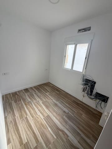 4 bedroom Apartment for sale in Puerto del Rosario - € 285,000 (Ref: 9436419)