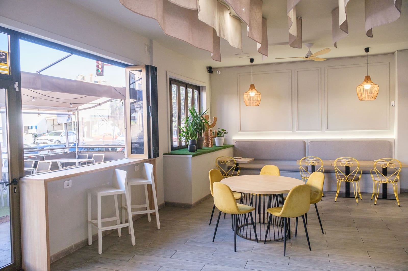 Commercial for sale in Puerto del Rosario - € 95,000 (Ref: 9503597)