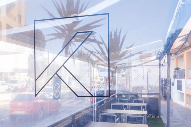 Commercial for sale in Puerto del Rosario - € 95,000 (Ref: 9503597)