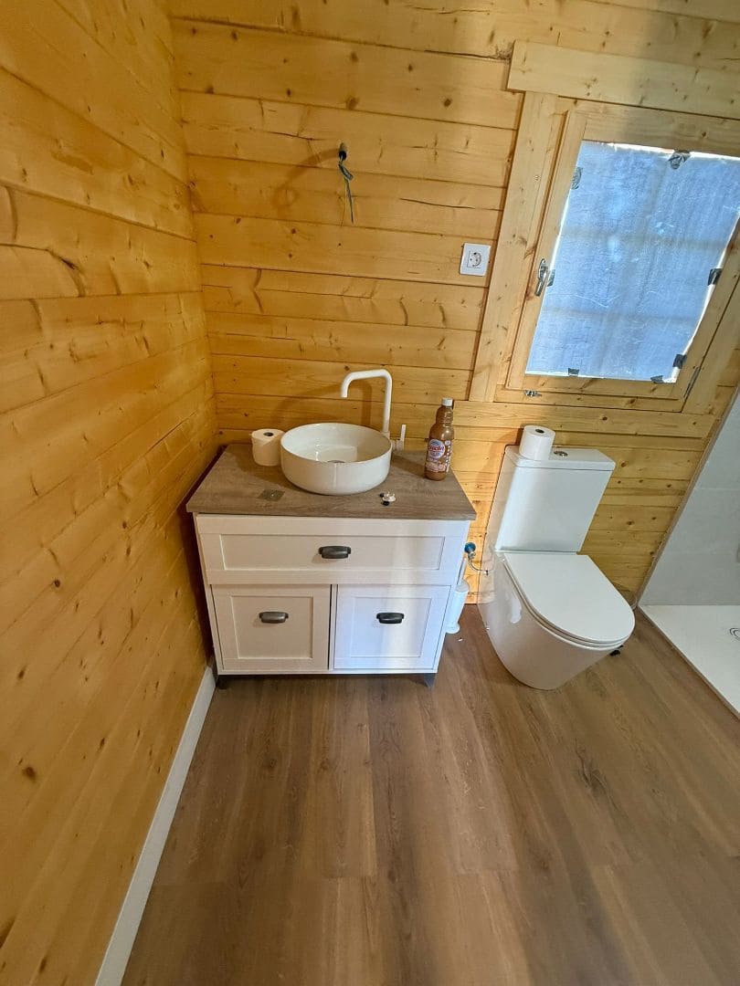 2 slaapkamer Houten huis te koop in Antigua - € 230.000 (Ref: 9646743)