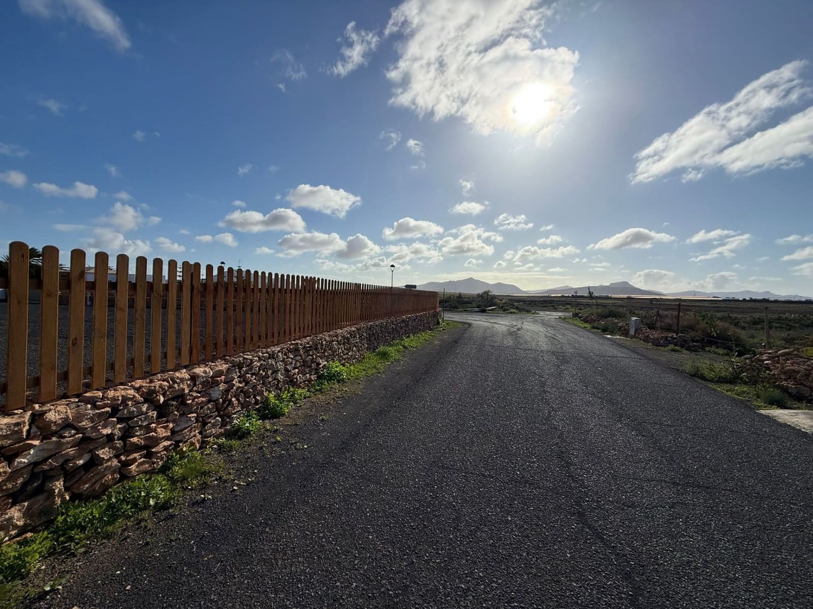 2 slaapkamer Houten huis te koop in Antigua - € 230.000 (Ref: 9646743)