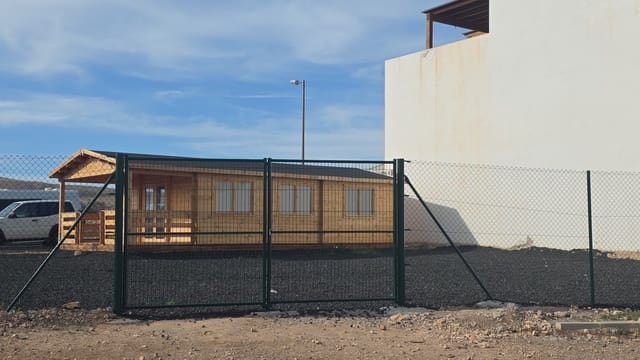 Casa in Legno in vendita in Puerto del Rosario - 130.000 € (Rif: 9654260)