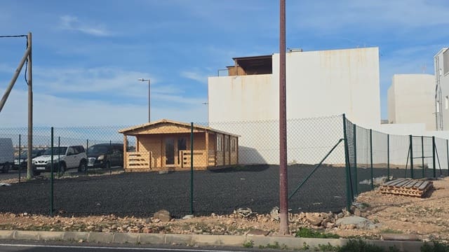 Casa in Legno in vendita in Puerto del Rosario - 130.000 € (Rif: 9654260)