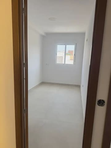 2 sovrum Lägenhet till salu i Puerto del Rosario - 170 000 € (Ref: 9688660)