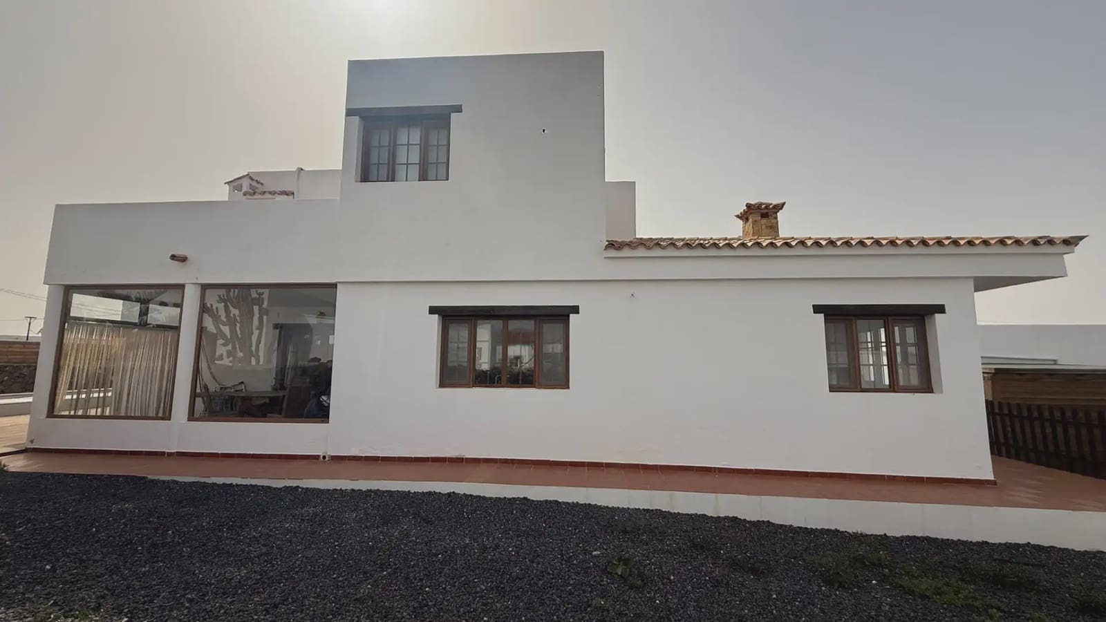 3 bedroom Villa for sale in La Oliva with pool garage - € 775,000 (Ref: 9740059)