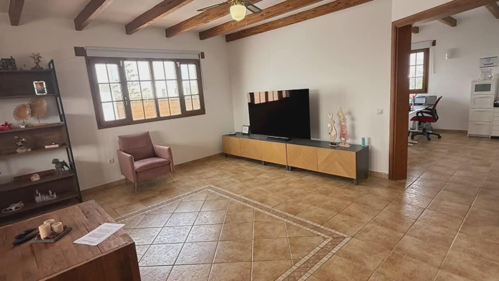 3 bedroom Villa for sale in La Oliva with pool garage - € 775,000 (Ref: 9740059)