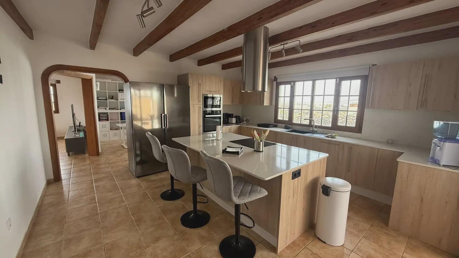 3 bedroom Villa for sale in La Oliva with pool garage - € 775,000 (Ref: 9740059)