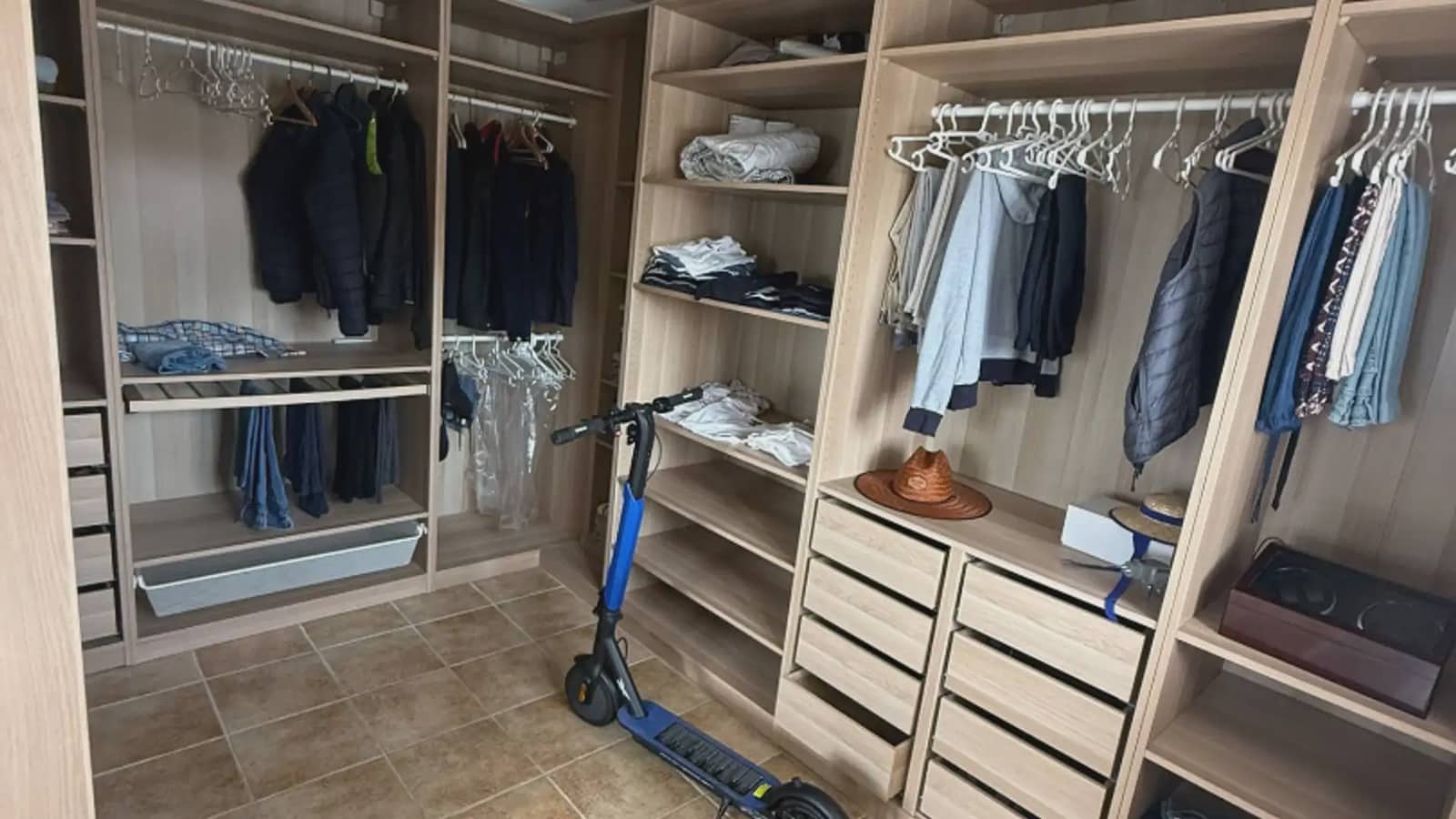 3 bedroom Villa for sale in La Oliva with pool garage - € 775,000 (Ref: 9740059)