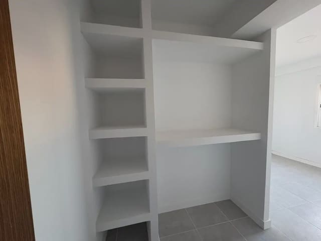 Apartamento de 2 habitaciones en Puerto del Rosario en venta - 180.000 € (Ref: 9779117)