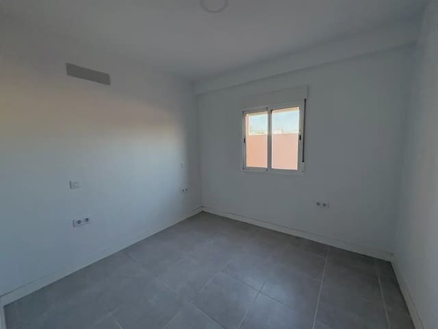 Apartamento de 2 habitaciones en Puerto del Rosario en venta - 180.000 € (Ref: 9779117)