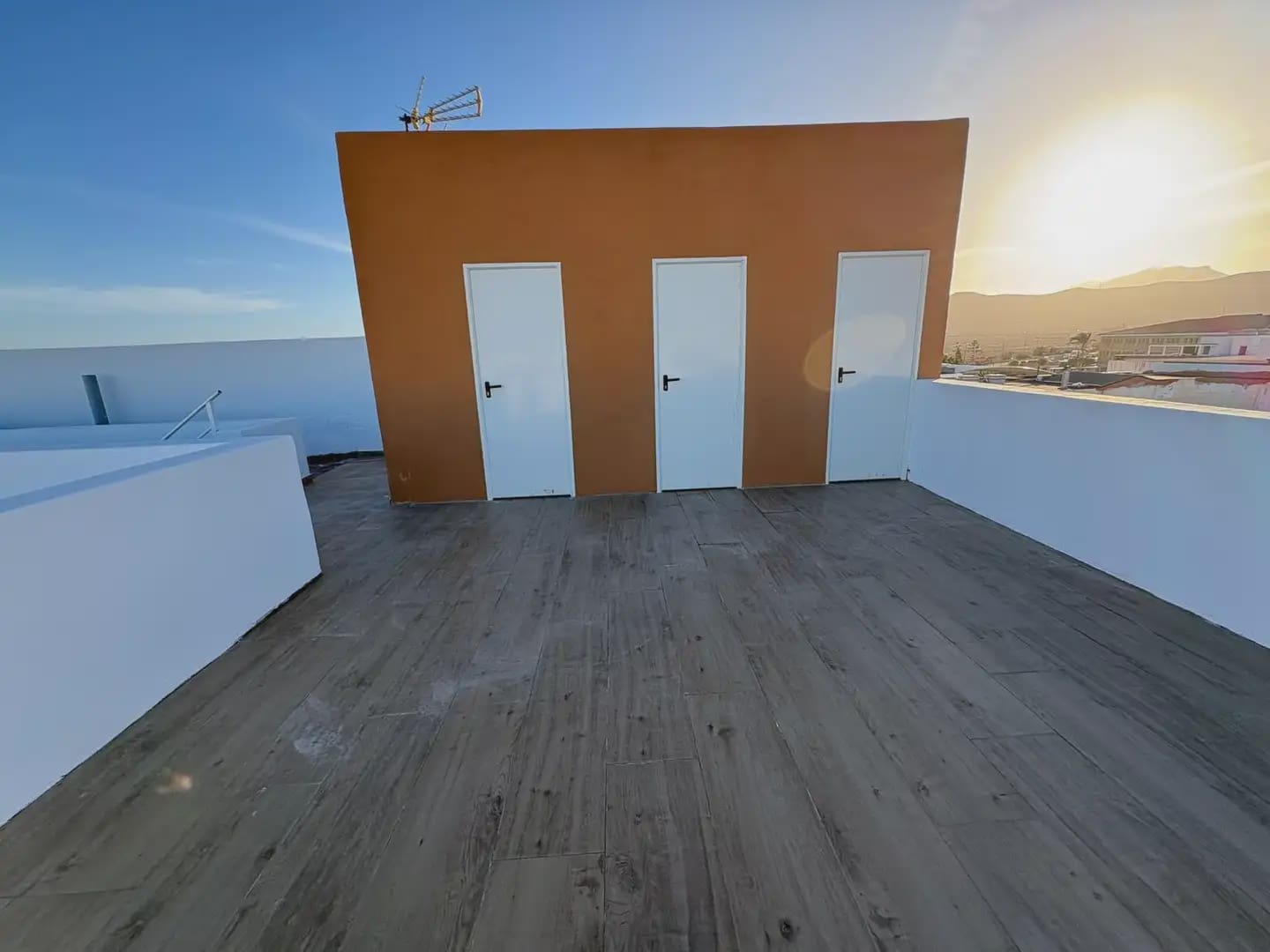 2 bedroom Apartment for sale in Puerto del Rosario - € 180,000 (Ref: 9779117)