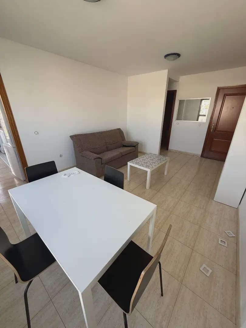 2 bedroom Beach Apartment for sale in Puerto del Rosario - € 155,000 (Ref: 9880327)