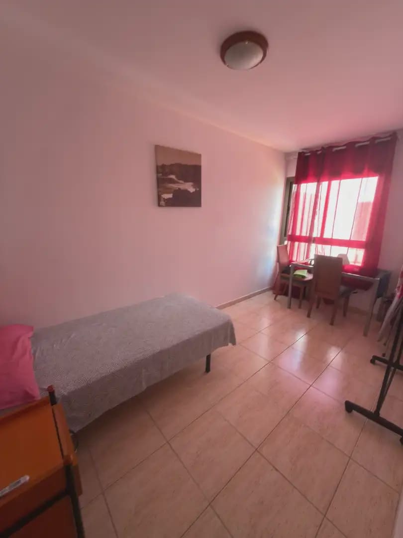 3 soveværelse Lejlighed til salg i Puerto del Rosario - € 210.000 (Ref: 9974351)