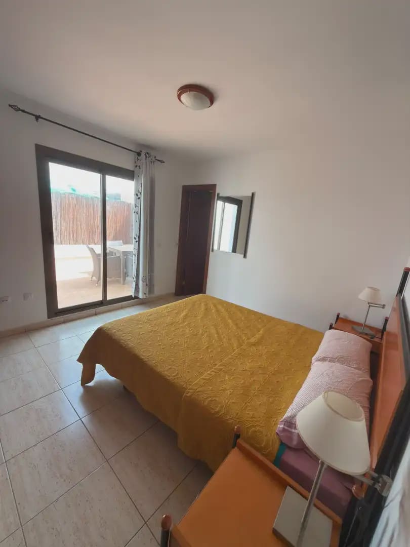 3 soveværelse Lejlighed til salg i Puerto del Rosario - € 210.000 (Ref: 9974351)