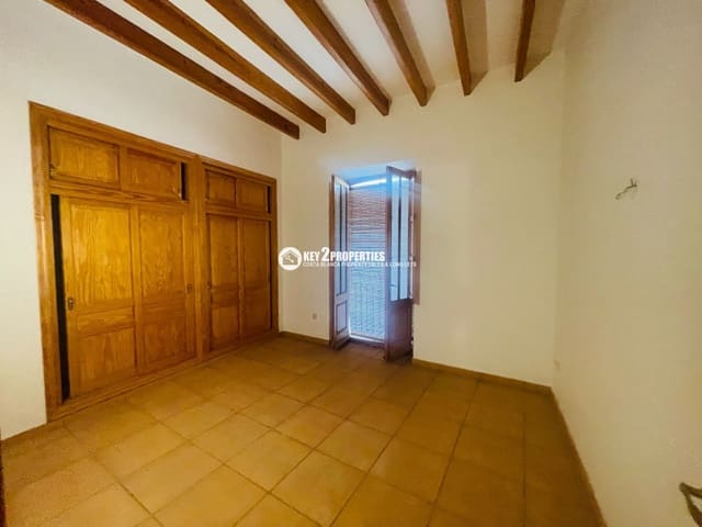 7 bedroom Townhouse for sale in Centro ciudad, Javea / Xàbia - € 700,000 (Ref: 8018095)