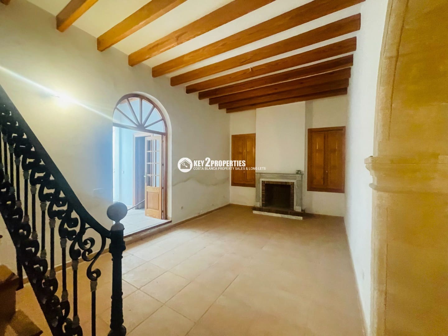 7 bedroom Townhouse for sale in Javea / Xabia - € 700,000 (Ref: 8018095)
