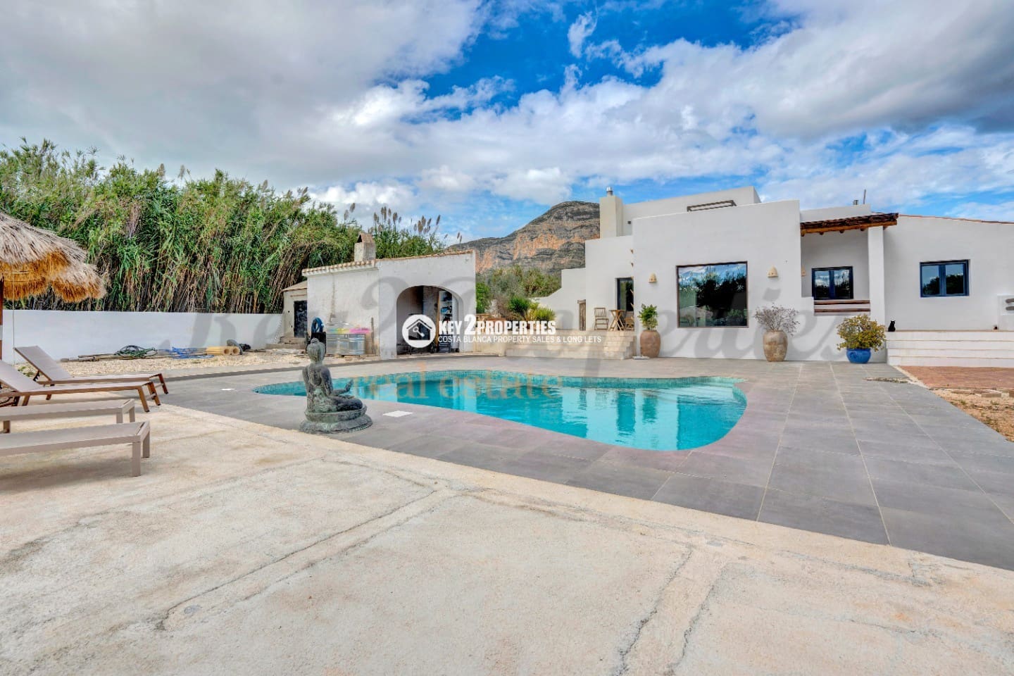 4 bedroom Villa for sale in Javea / Xabia with pool garage - € 995,000 (Ref: 8511533)