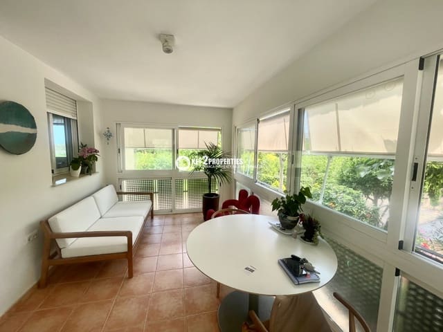 4 soverom Villa til salgs i Pedreguer med svømmebasseng garasje - € 570 000 (Ref: 8917346)