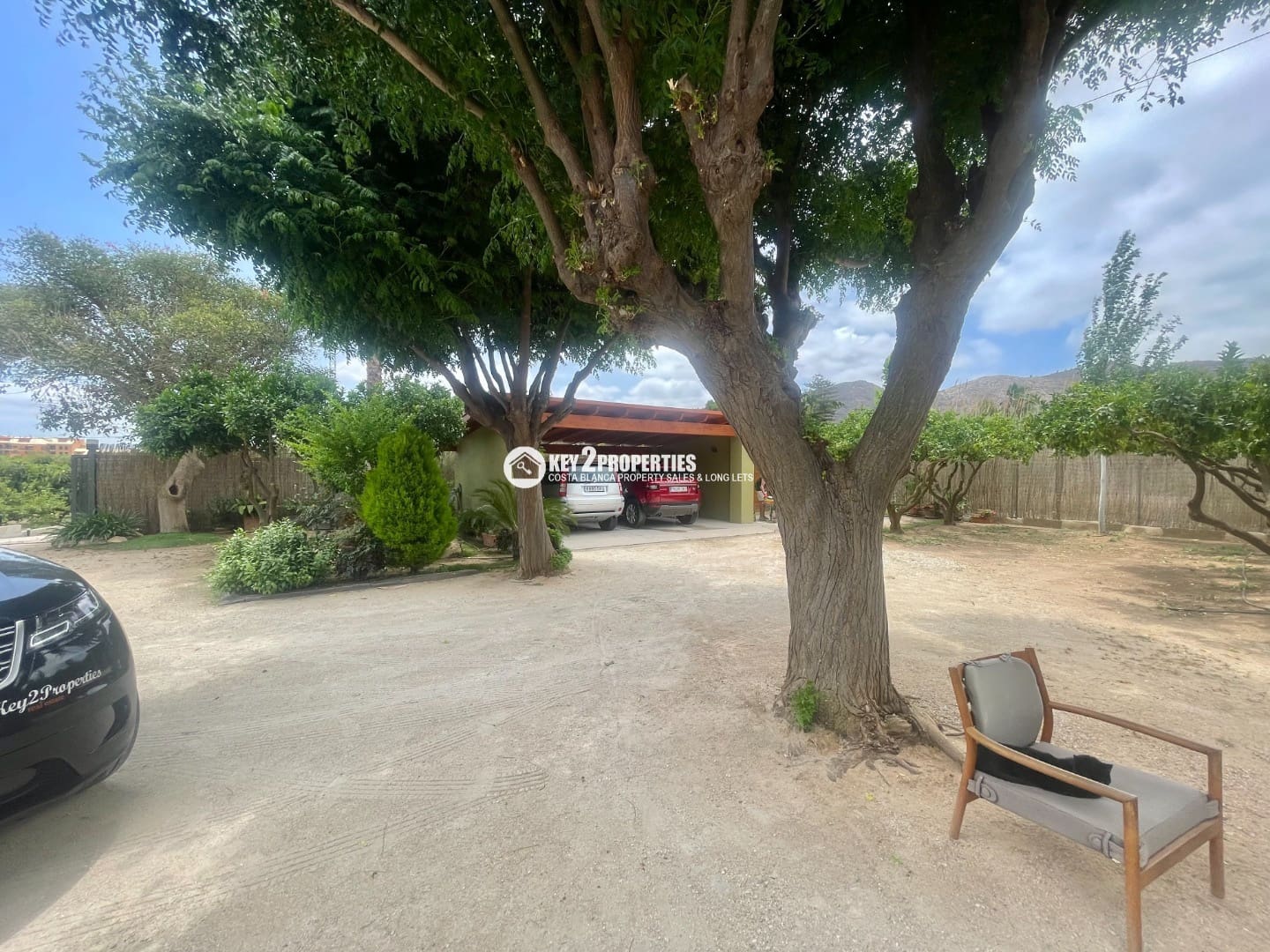 4 soverom Villa til salgs i Pedreguer med svømmebasseng garasje - € 570 000 (Ref: 8917346)