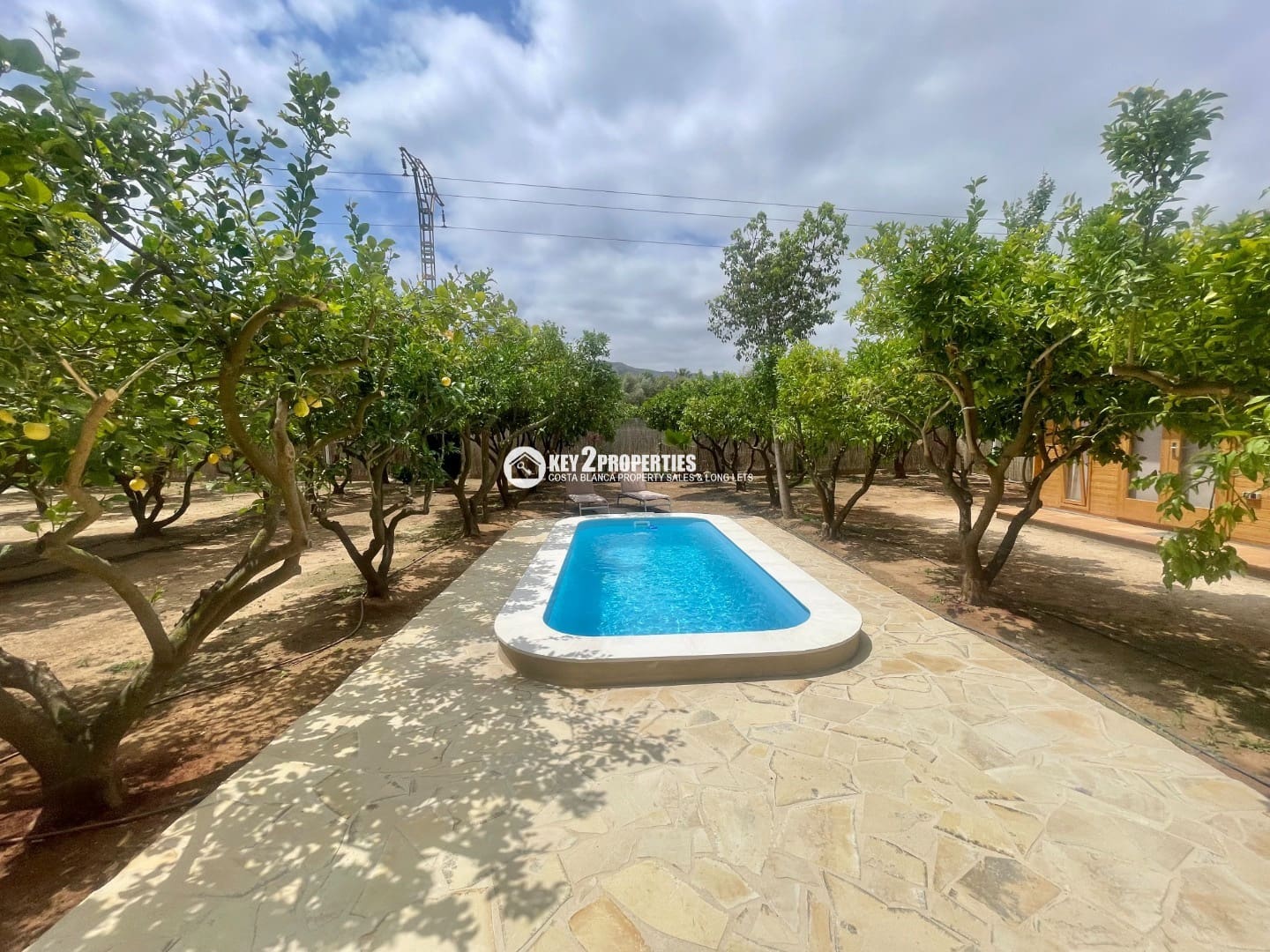 4 soverom Villa til salgs i Pedreguer med svømmebasseng garasje - € 570 000 (Ref: 8917346)