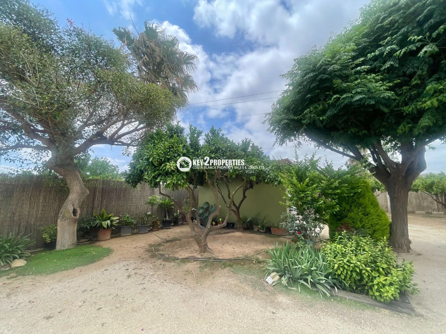 4 soverom Villa til salgs i Pedreguer med svømmebasseng garasje - € 570 000 (Ref: 8917346)