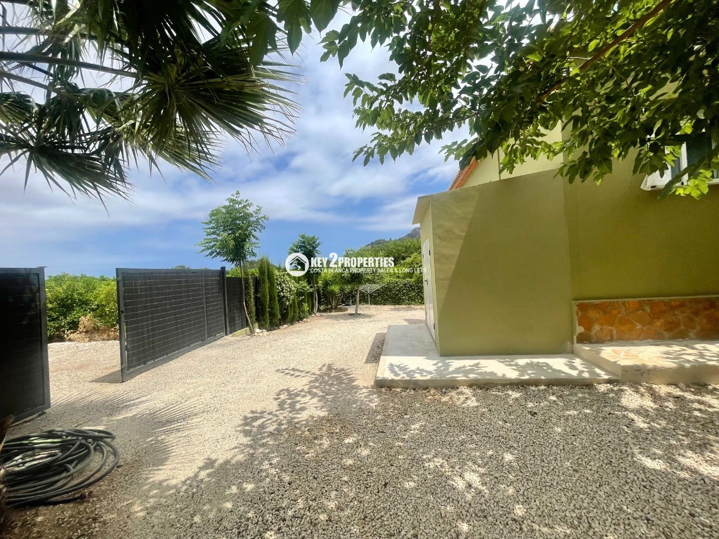 4 soverom Villa til salgs i Pedreguer med svømmebasseng garasje - € 570 000 (Ref: 8917346)