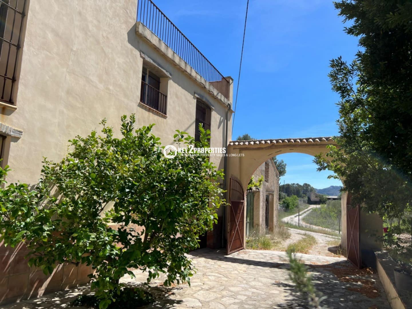 8 sovrum Villa till salu i Planes med pool - 450 000 € (Ref: 8988187)