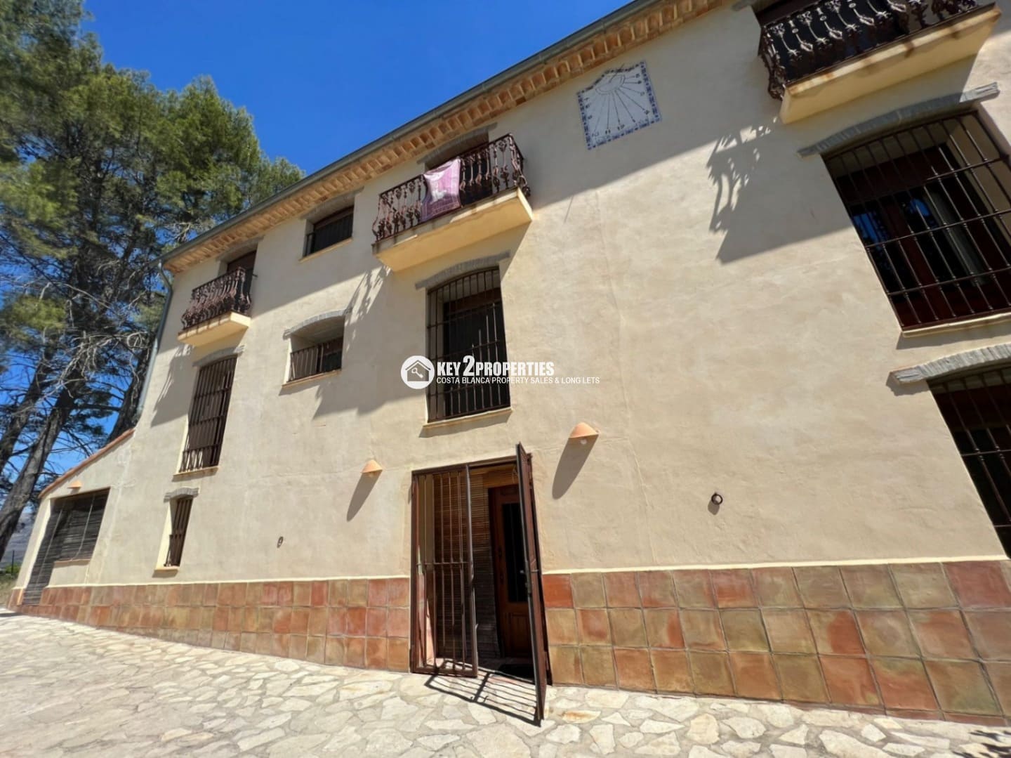 8 sovrum Villa till salu i Planes med pool - 450 000 € (Ref: 8988187)