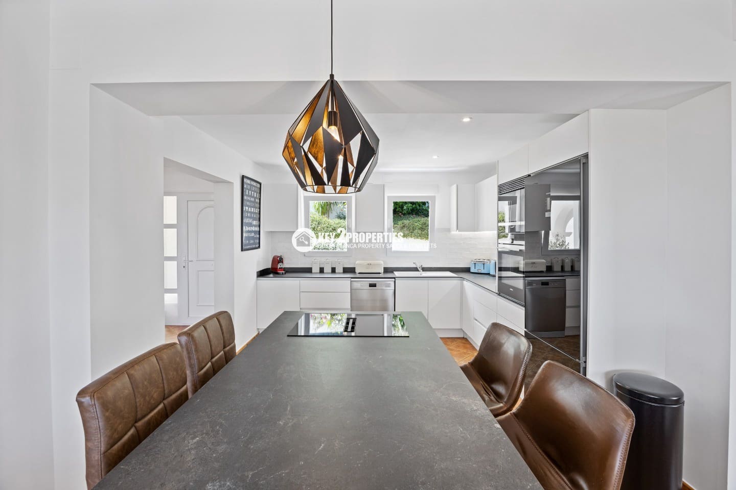 4 slaapkamer Villa te koop in Javea / Xabia met zwembad garage - € 1.675.000 (Ref: 9048636)