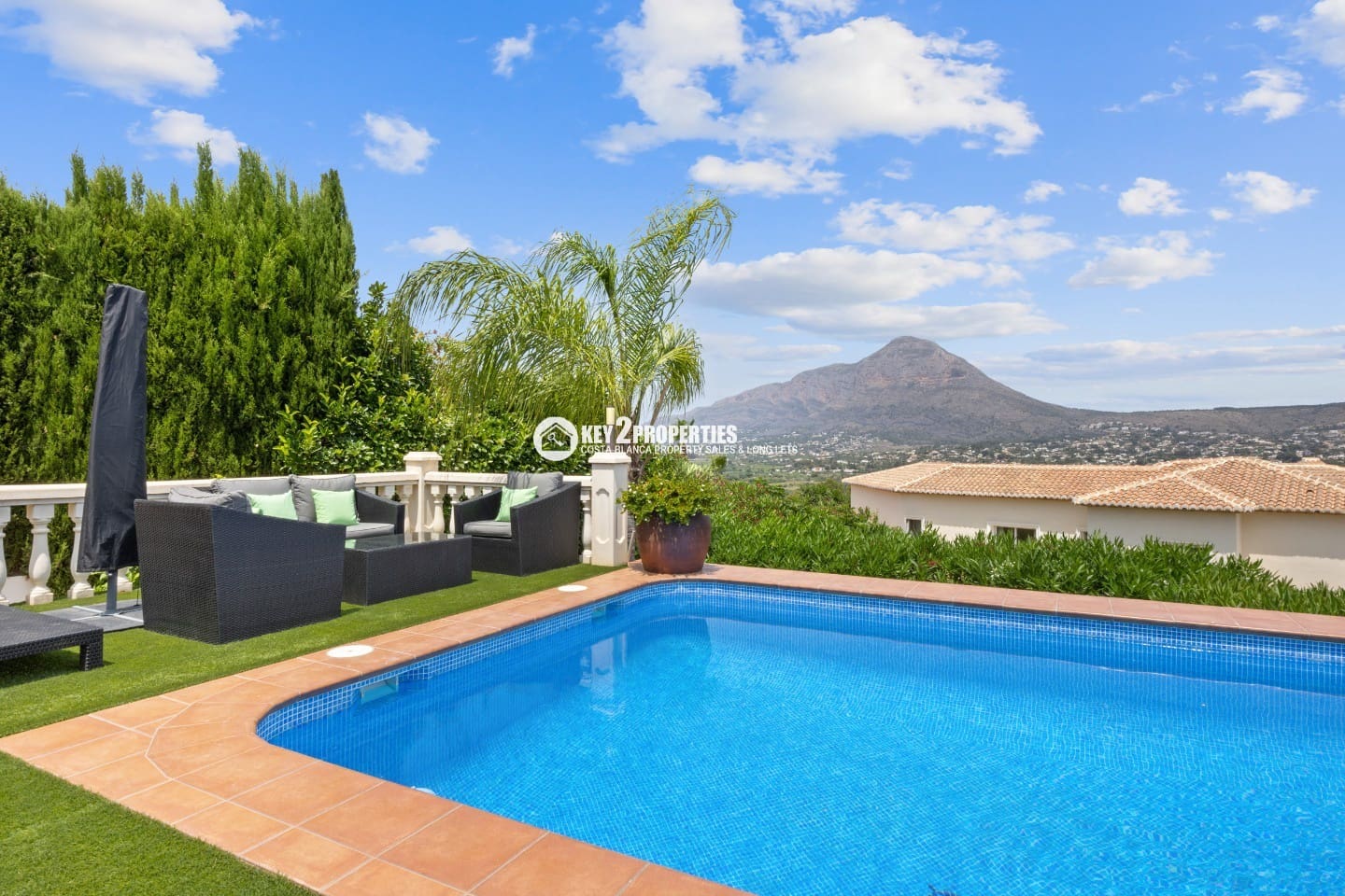4 slaapkamer Villa te koop in Javea / Xabia met zwembad garage - € 1.675.000 (Ref: 9048636)
